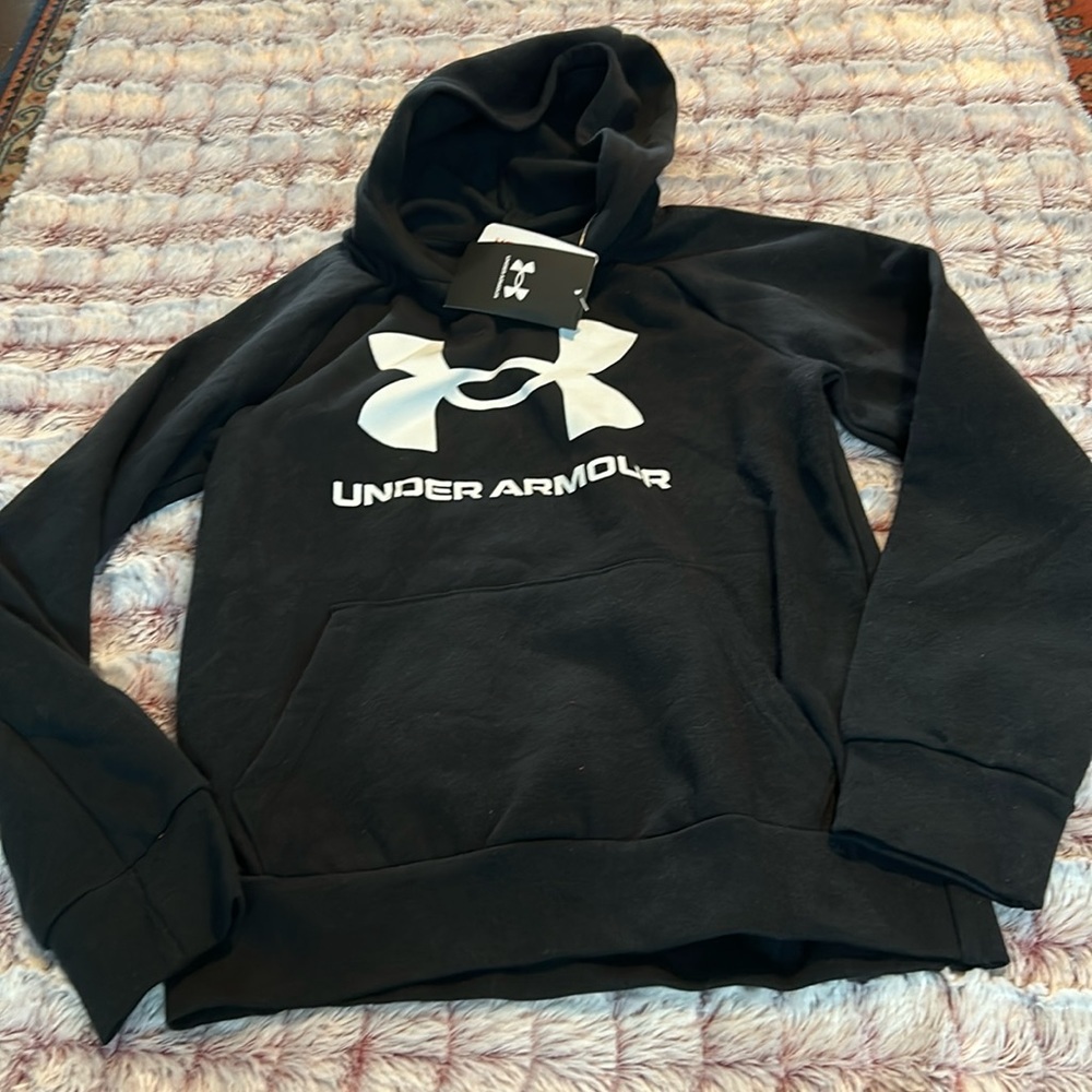 New Under Armor black hoodie size medium